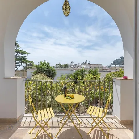 Πανσιόν Dorothee 3*