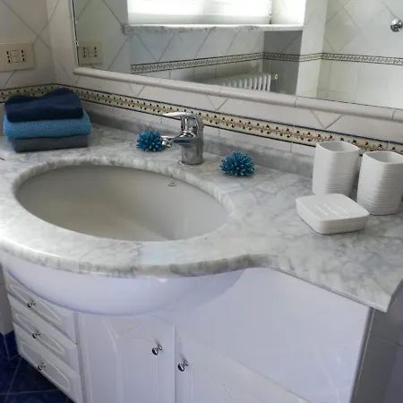 Pensión Dorothee 3*