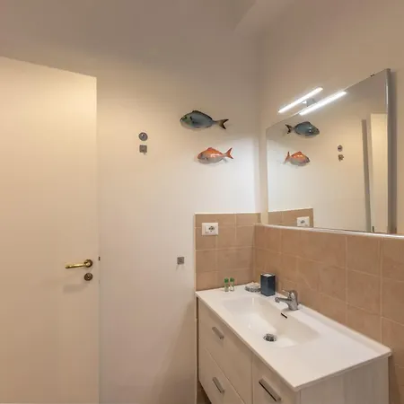 Pensión Dorothee 3*